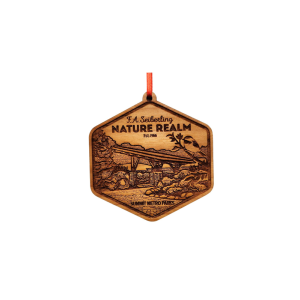 F.A. Seiberling Nature Realm Wooden Ornament